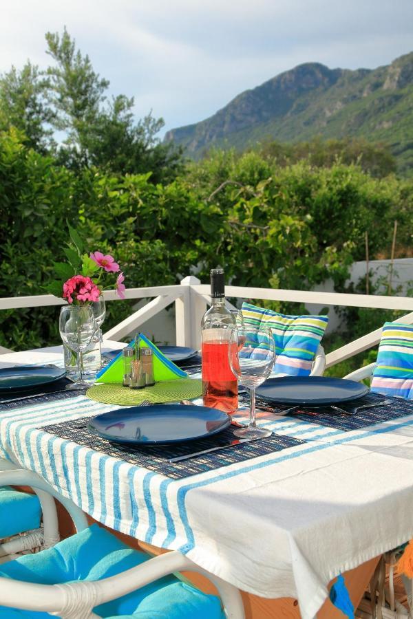 Blue Sky Cottage, Kanouli Beach Halikounas Exterior photo